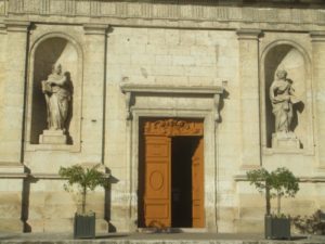 Détail de la façade de l'église